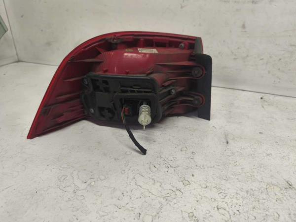 FEU ARRIERE DROIT VW - Vue 2